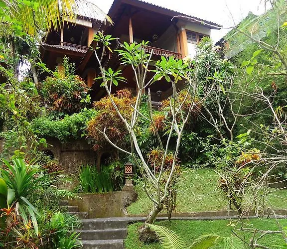 Gusti's Garden ウブド